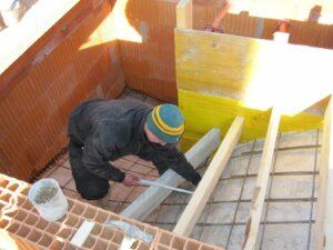 artisan sur chantier Blanc Gonnet